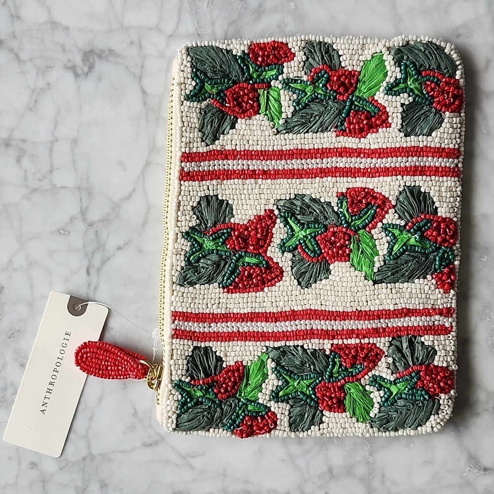 πΌ NWT Anthropologie beaded berry clutch - Picture 4 of 5